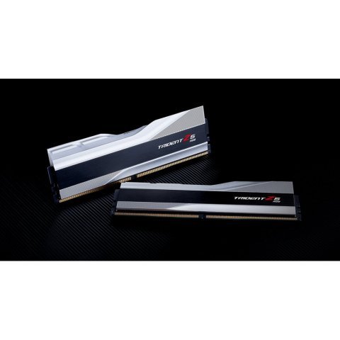 Модуль памяти для компьютера DDR5 32GB (2x16GB) 6000 MHz Trident Z5 RGB Silver G.Skill (F5-6000J4040F16GX2-TZ5RS) - Нулевой остаток (Feed) - Нулевой остаток (Feed)