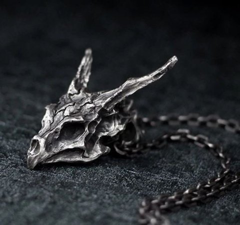 Медальон Game of Thrones Dragon Skull Targaryen -   -  