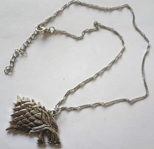 Медальон Game of Thrones black Stark Dire wolf -   -  