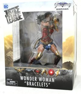 Фігурка Diamond Select Toys DC Justice League: Wonder Woman Чудо жінка 25 см.