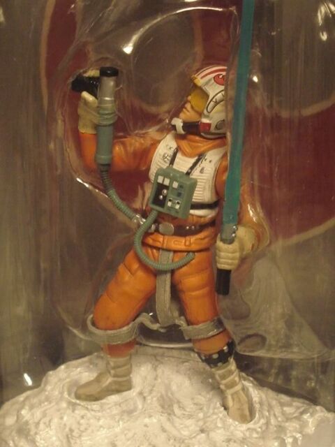 Фігурка Star Wars - TITANIUM DIECAST - LUKE SKYWALKER -   -  