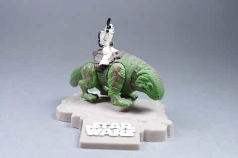 Фігурка Hasbro Star Wars DEWBACK -   -  