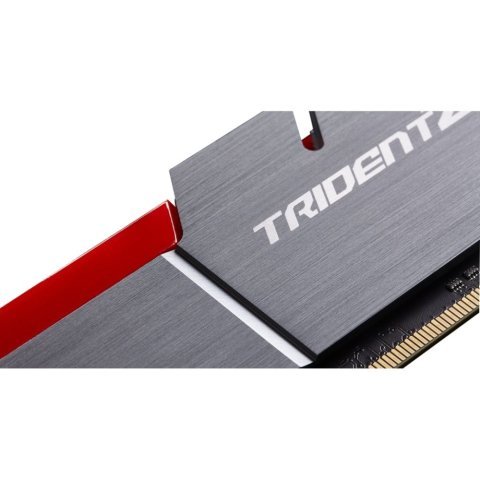 Модуль памяти для компьютера DDR4 32GB (2x16GB) 3200 MHz Trident Z G.Skill (F4-3600C17D-32GTZ) - Нулевой остаток (Feed)  - Нулевой остаток (Feed) 