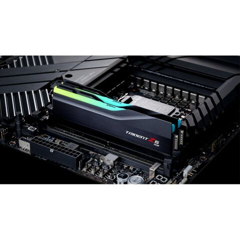 Модуль памяти для компьютера DDR5 32GB (2x16GB) 6000 MHz Trident Z5 RGB Black G.Skill (F5-6000J3636F16GX2-TZ5RK) - Нулевой остаток (Feed) - Нулевой остаток (Feed)