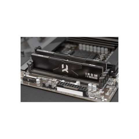 Модуль памяти для компьютера DDR5 32GB (2x16GB) 5600 MHz IRDM Black Goodram (IR-5600D564L36S/32GDC) - Нулевой остаток (Feed)  - Нулевой остаток (Feed) 
